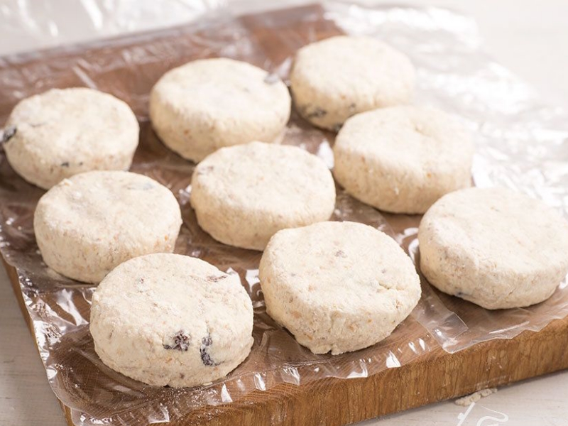 Сырники с изюмом